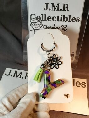 'Y' letter multicolor handmade resin keychain